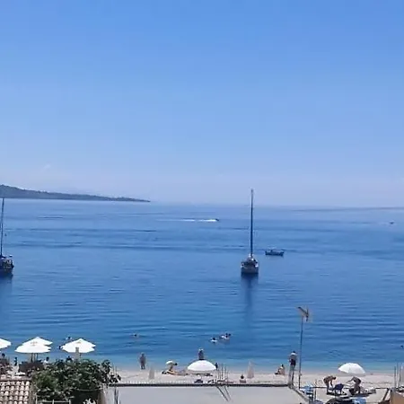 公寓 Sunshine Sea View 卡拉米